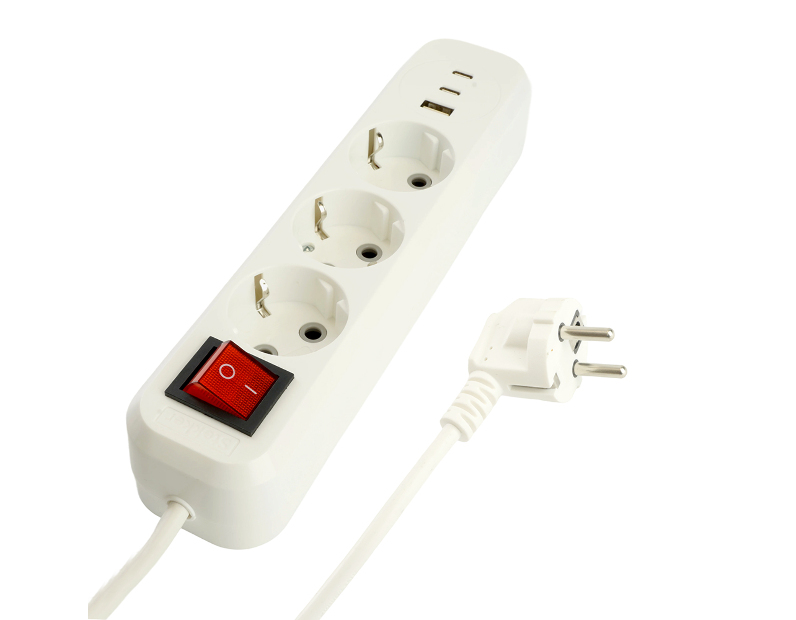 Удлинитель 3-местный с/з с выключ. STEKKER HM071-31-02 3x1мм2, 2м, 250В, 16А, 1USB+2C, 2.4A, сер Home, белый