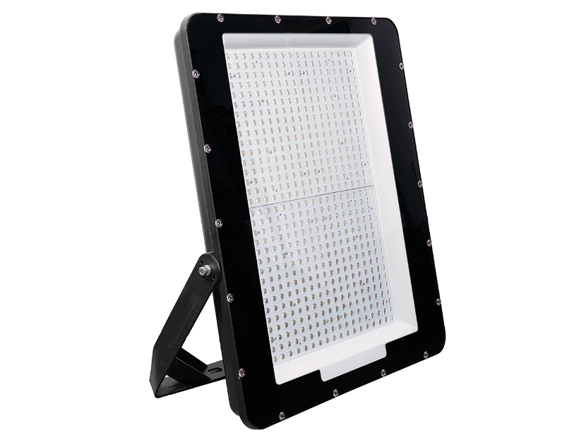 Светодиодный прожектор Feron LL-930 IP65 1000W 6400K
